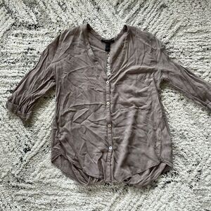 Taupe Grey Tan 3/4 sleeve button up shirt